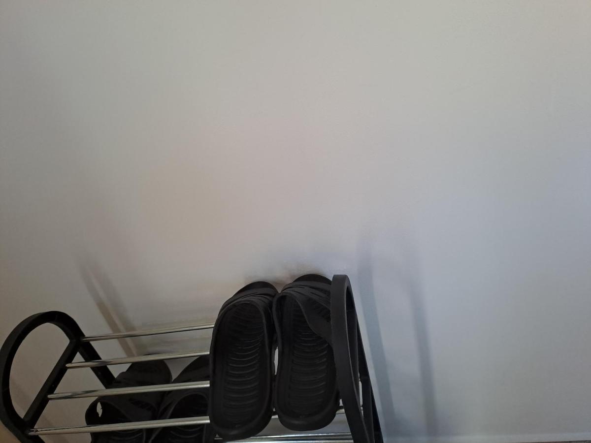 Ferienwohnung Nha Nghi Cho Cap Doi Va Gia Dinh Prag Exterior foto